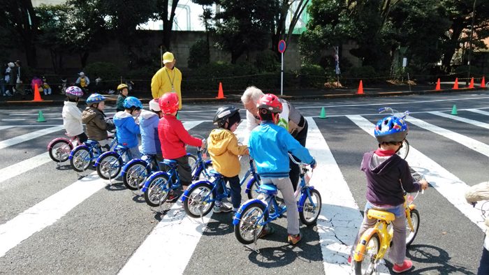 2時間で乗れるように!? 忙しいママにオススメの自転車教室