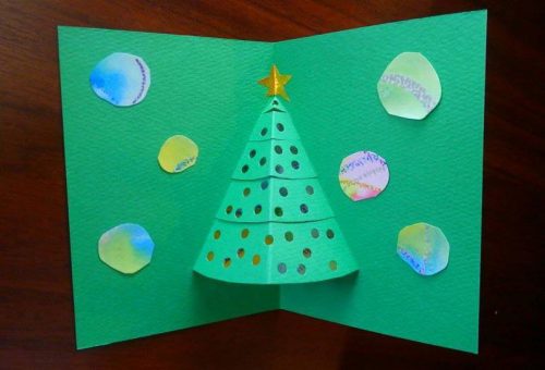 子どもの絵やきれいなボタンを使ったものも クリスマスカードのアイディア 編集部の取材エピソード トピックス Hanako ママ Web