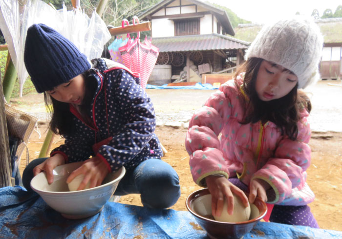 子どもに体験させよう 稲が玄米になるまで 週末のおでかけ 千葉 おでかけニュース 千葉 トピックス Hanako ママ Web