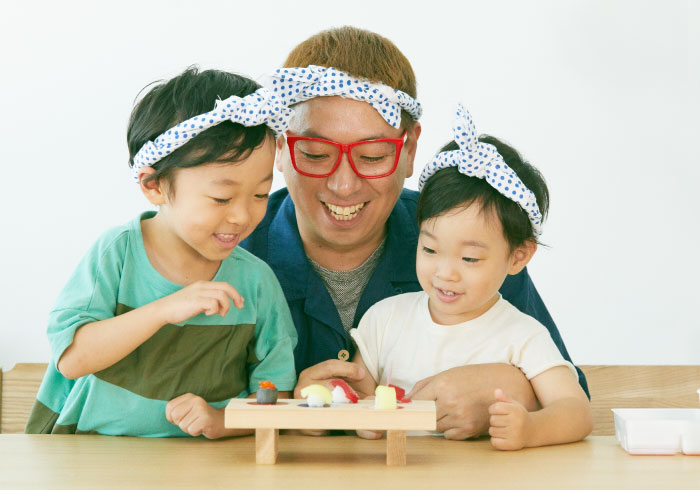 おみせやさん体験やオリジナルグミ。親子で知育菓子づくりに挑戦!