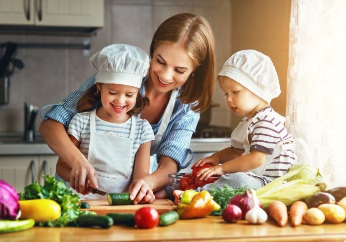 ニンジンのみじん切りは逆効果!? 子どもが苦手野菜を食べられるようになる「ベジトレ法」