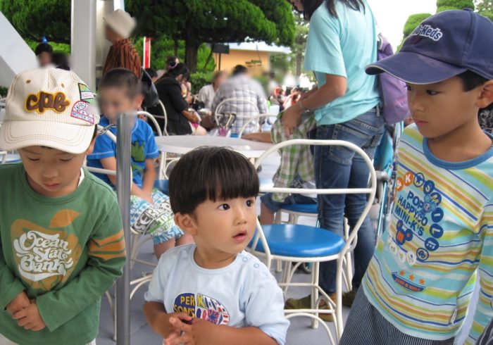 ディズニーランドで、子どもの自立性や経済観念をつけさせるには?【新連載・パパFPの「子どもとお金」】
