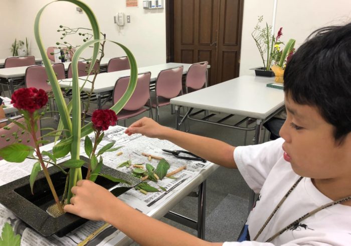 お花って楽しい 未就学児にも楽しめる 花道 の世界 育て クリエイティビティ 働くママの子育てブログ Hanako ママ Web