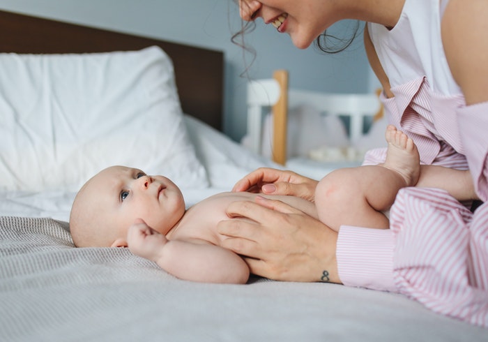 赤ちゃんの肌荒れの原因は 原因や対策 受診の目安を解説 Hanakoママ やわらかく すべすべの赤ちゃんの肌 しか ｄメニューニュース Nttドコモ