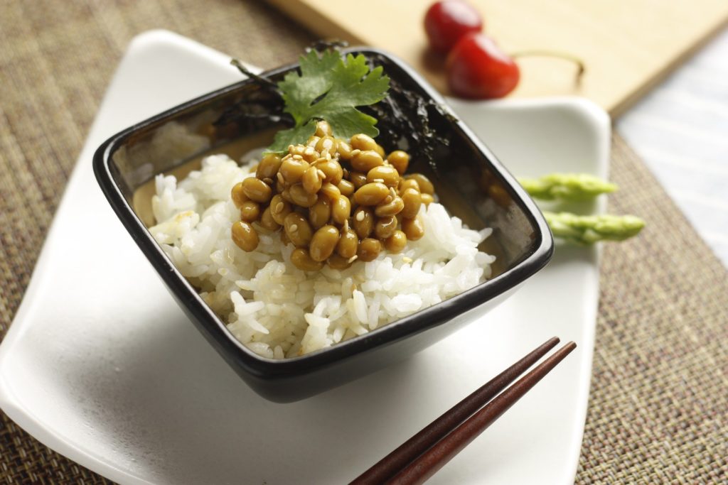末端冷え性の原因と改善方法 身体を温める食べ物の見分け方も紹介 ライフスタイル Hanako ママ Web