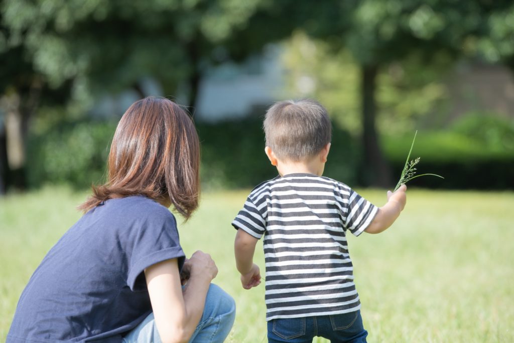 子供の成長に応じて言葉は発達する 2歳までの発達過程をチェック 子育て Hanako ママ Web