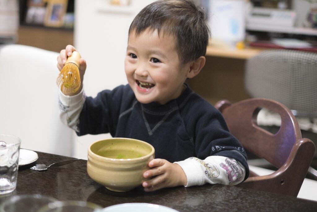 子供 無意識 行動