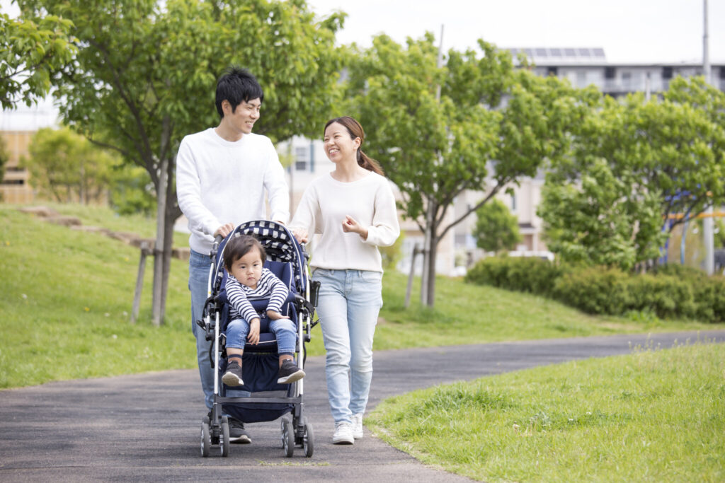 最強の朝活 朝散歩 で1日を始めよう そのメリットとやり方を解説 ライフスタイル Hanako ママ Web