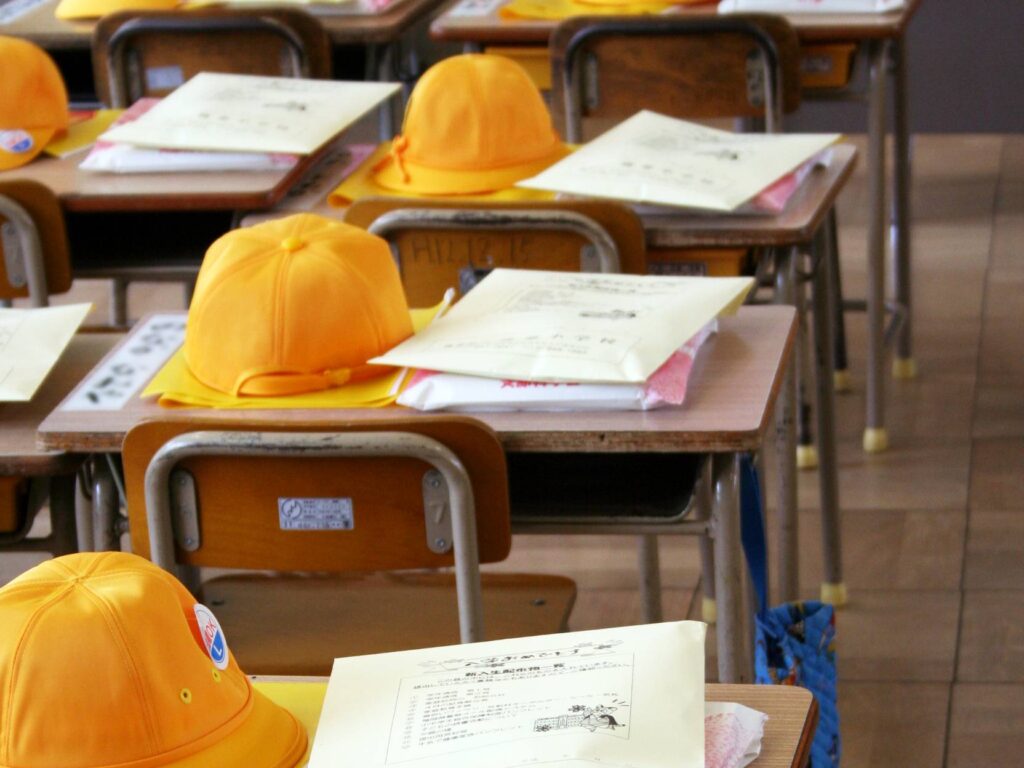 男の子の入学式での注意点って 適切な服装をお教えします ラン活 入学準備 Hanako ママ Web 男の子の入学式での注意点って 適切な服装をお教えします ラン活 入学準備 Hanako ママ Web