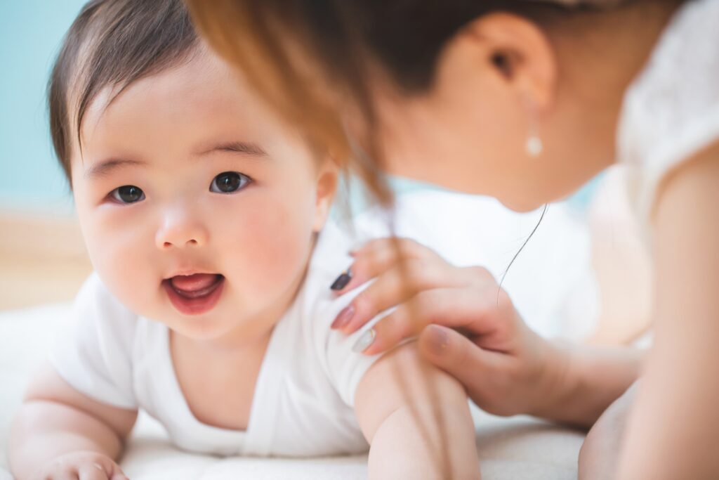 赤ちゃんにアレルギーが起こったら 病院に行く目安をチェックしよう 子育て Hanako ママ Web