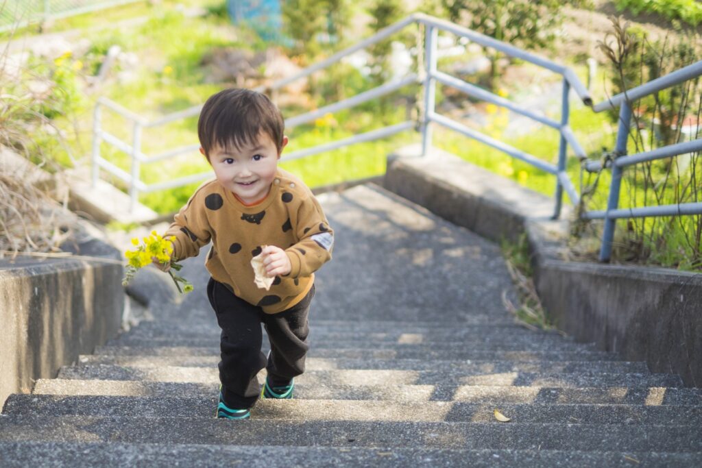 子供の視力はどう成長するの 子供に見られる目の病気と症状とは 子育て Hanako ママ Web