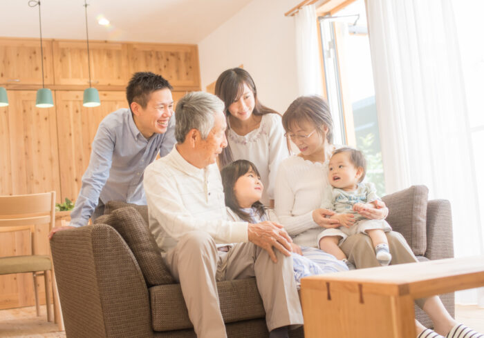 孫が可愛くてたまらない そんなおじいちゃん おばあちゃんにできること パパfpの 子どもとお金 Hanako ママ Web