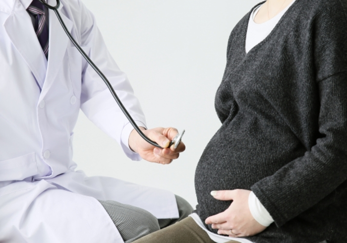 妊婦健診は必ず受診しよう 中期以降の検査内容や適切な服装も紹介 妊娠 出産 Hanako ママ Web