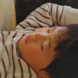 3歳児に必要な睡眠はどれくらい？昼寝をすると夜寝ない時の対処法