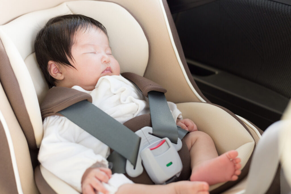 車内は赤ちゃんにとって危険がいっぱい 熱中症や車内放置が起きないための対策をしよう 子育て Hanako ママ Web