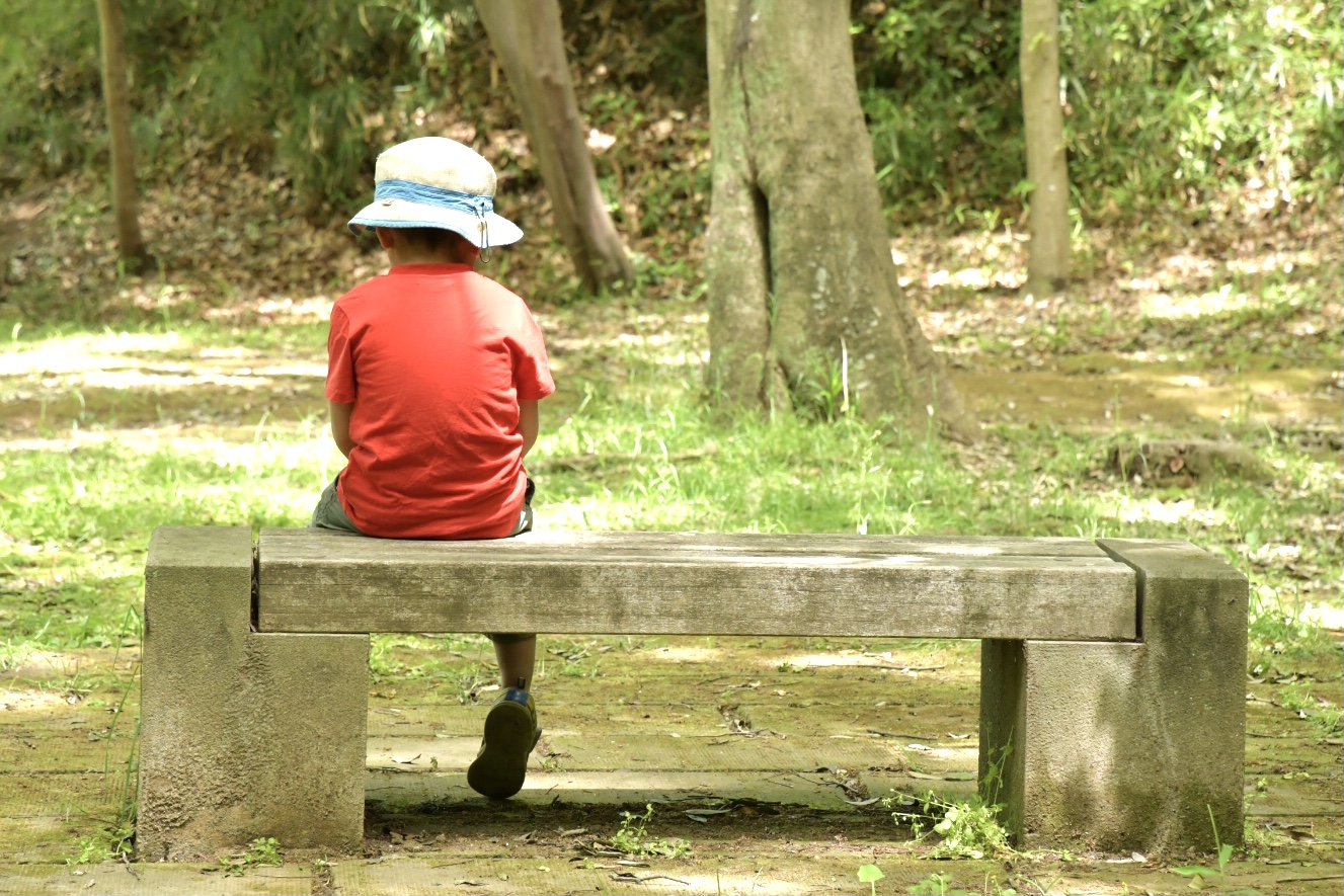 虐待 育児放棄された子供の特徴や育児放棄が子供に与える影響を解説 ライフスタイル Hanako ママ Web