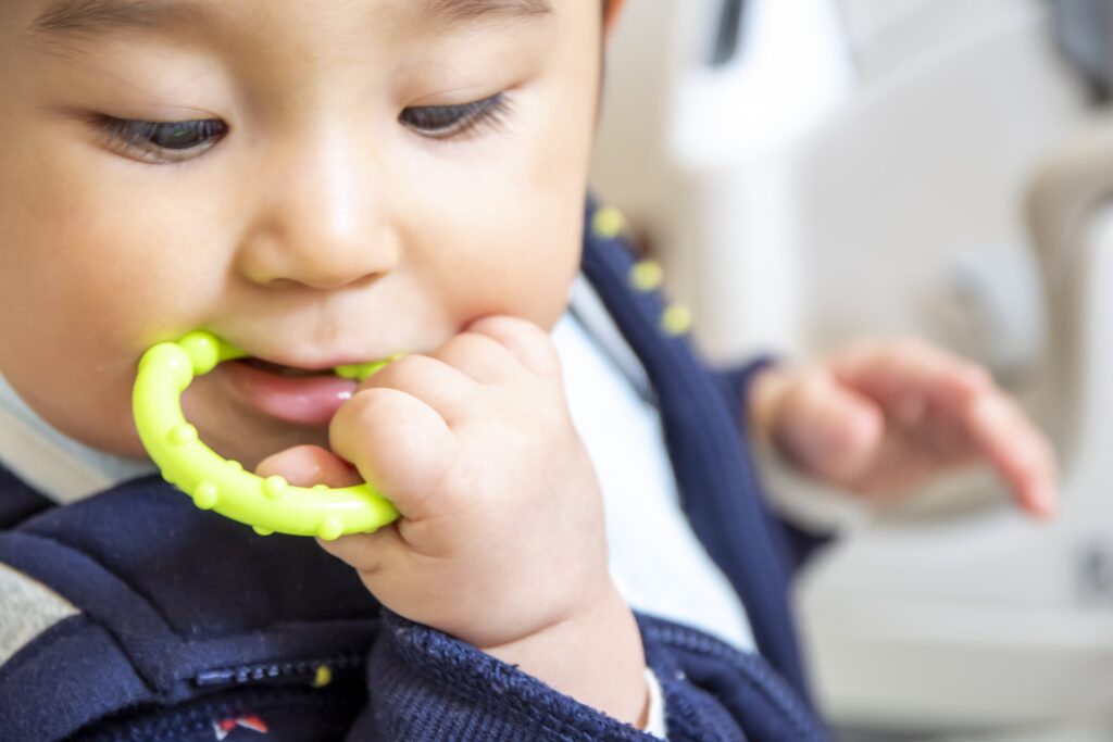 子供はよく歯ぎしりをする 原因は睡眠の質やストレスの場合も Hanakoママ Goo ニュース