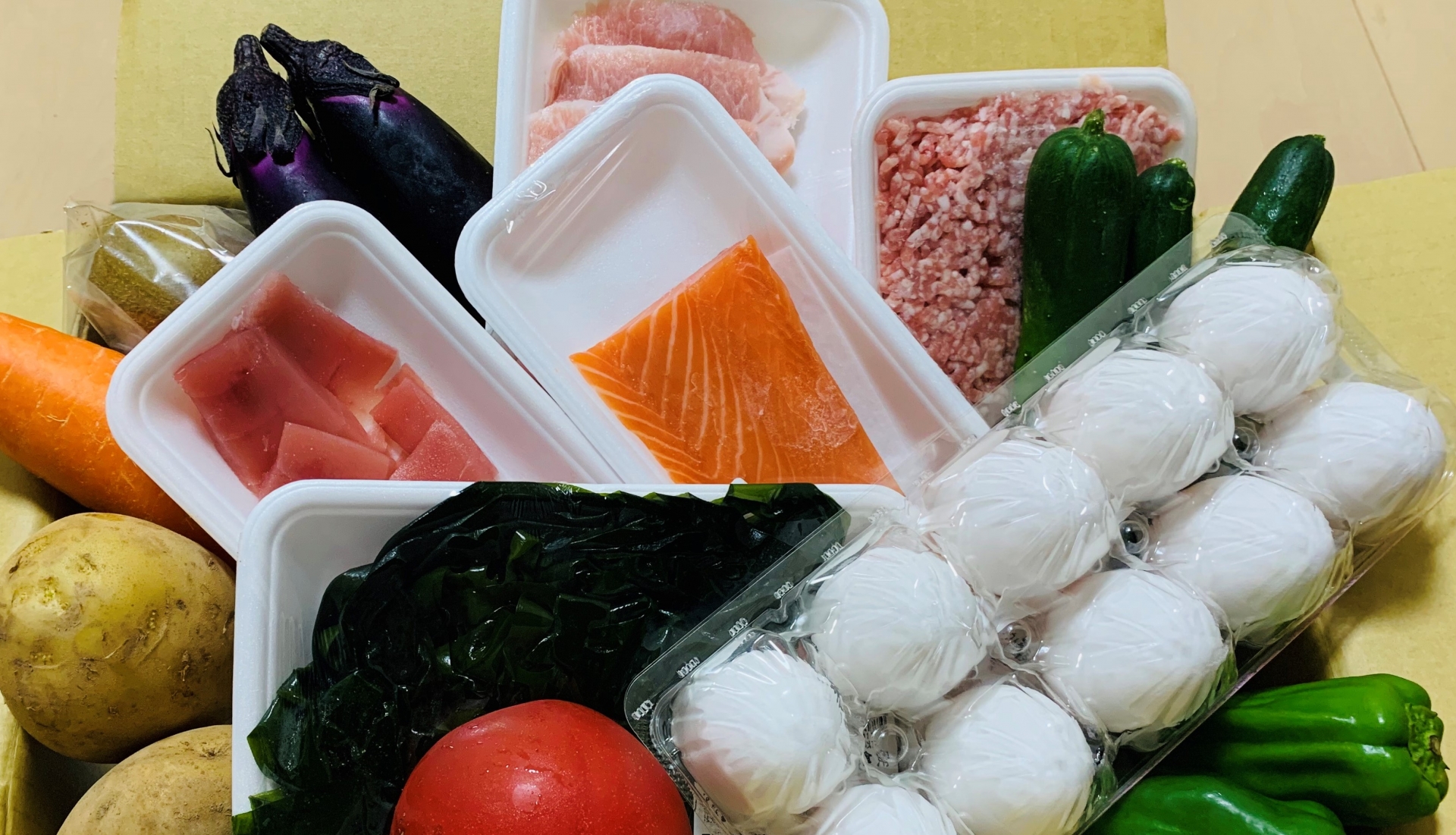 5人家族の食費の平均はいくら 食費を抑える簡単節約術のポイントも ライフスタイル Hanako ママ Web