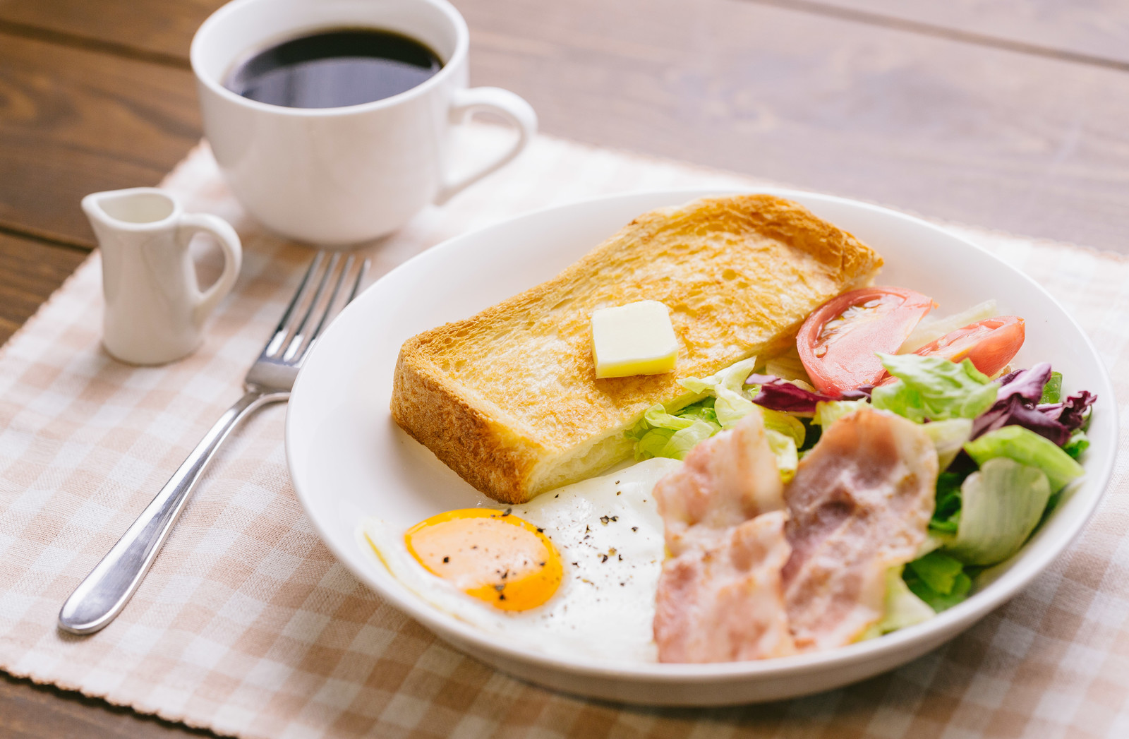 朝ごはんどうしてる 共働きの新婚さんのメニューを紹介 ライフスタイル Hanako ママ Web