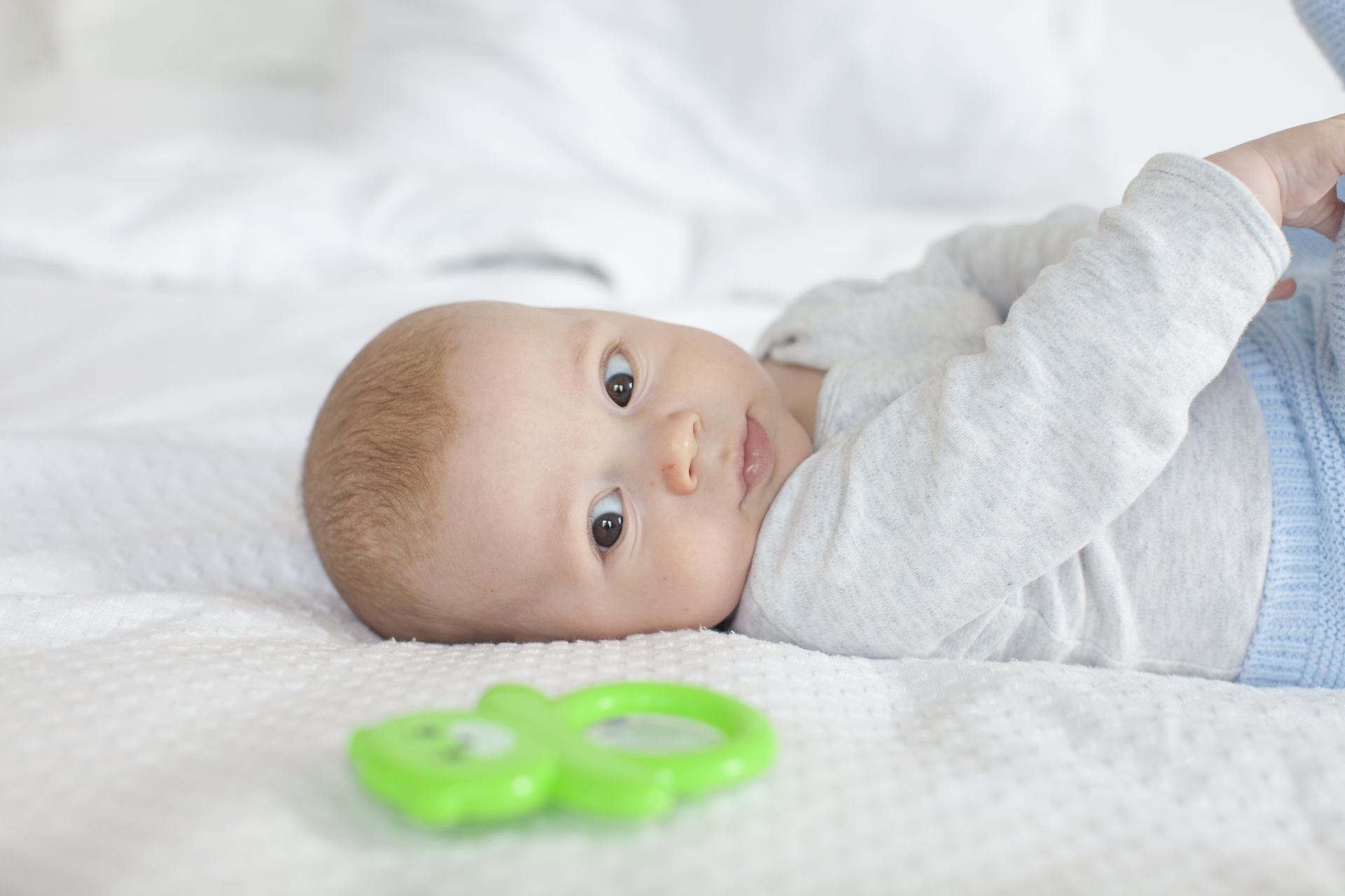 夜に寝ない新生児が心配 寝てくれない原因や注意すべき3つのこと 子育て Hanako ママ Web