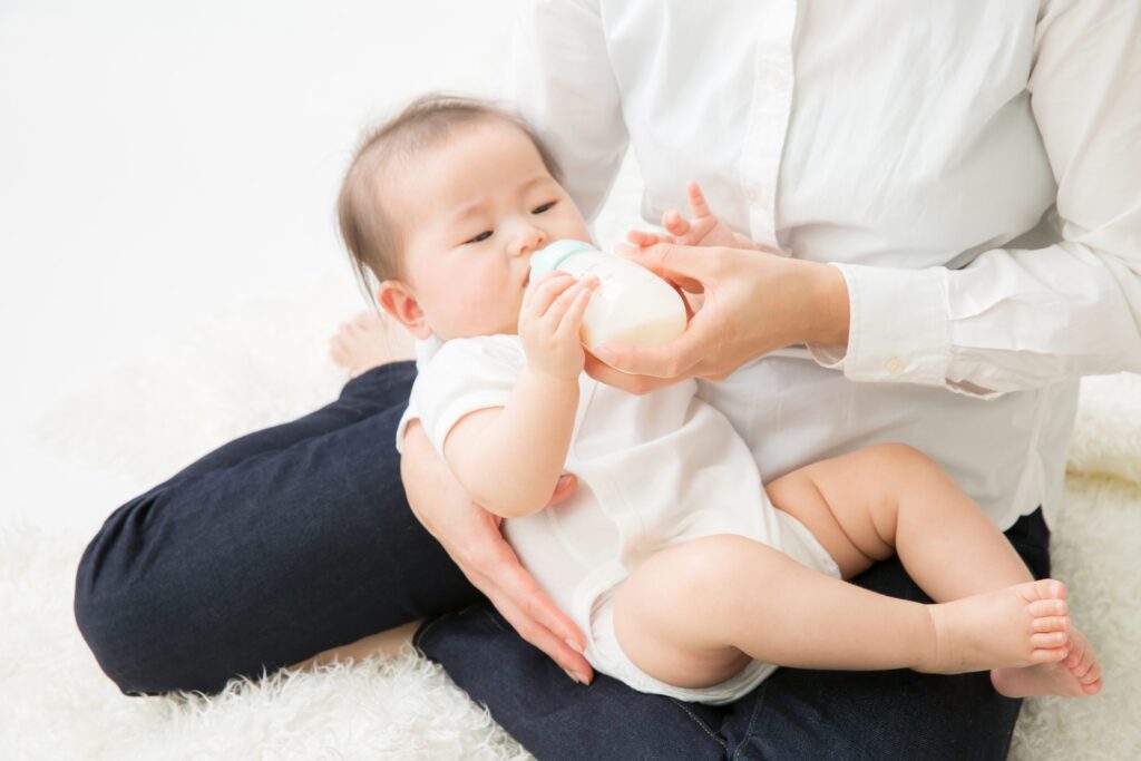 授乳中の喫煙 母乳にどう影響する 喫煙が子供に及ぼす危険性とは Hanakoママ Goo ニュース