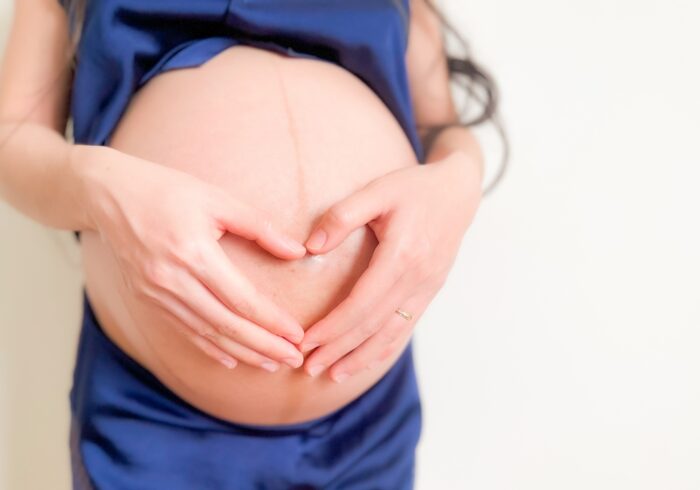 妊娠線の跡は消える？アフターケアクリームなどおすすめの方法とは