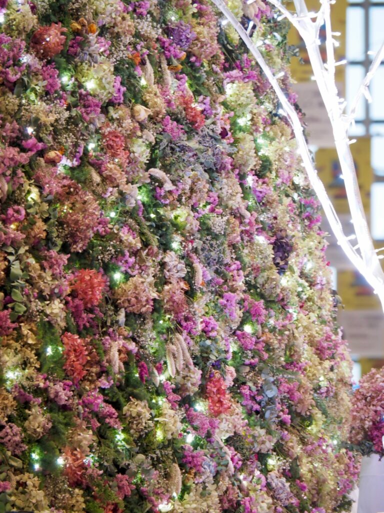 規格外の花 チャンスフラワー を１本100円で販売 全国に広がる 花つみ マイエシカルでいこう ９ Hanakoママ 第９回 フラワーロスを減らし 花のある ｄメニューニュース Nttドコモ